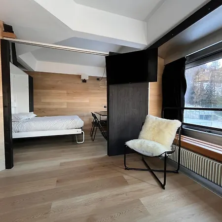 1400 Apartment